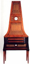 Pyramid Piano